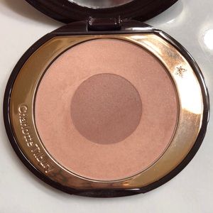 Charlotte Tilbury Blush in Sex on Fire